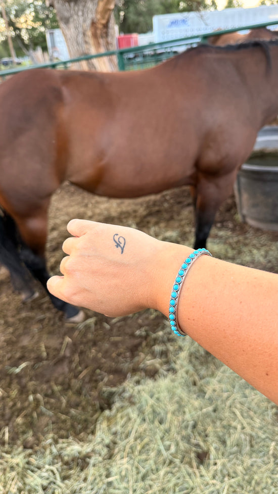 Blue Motel Cuff